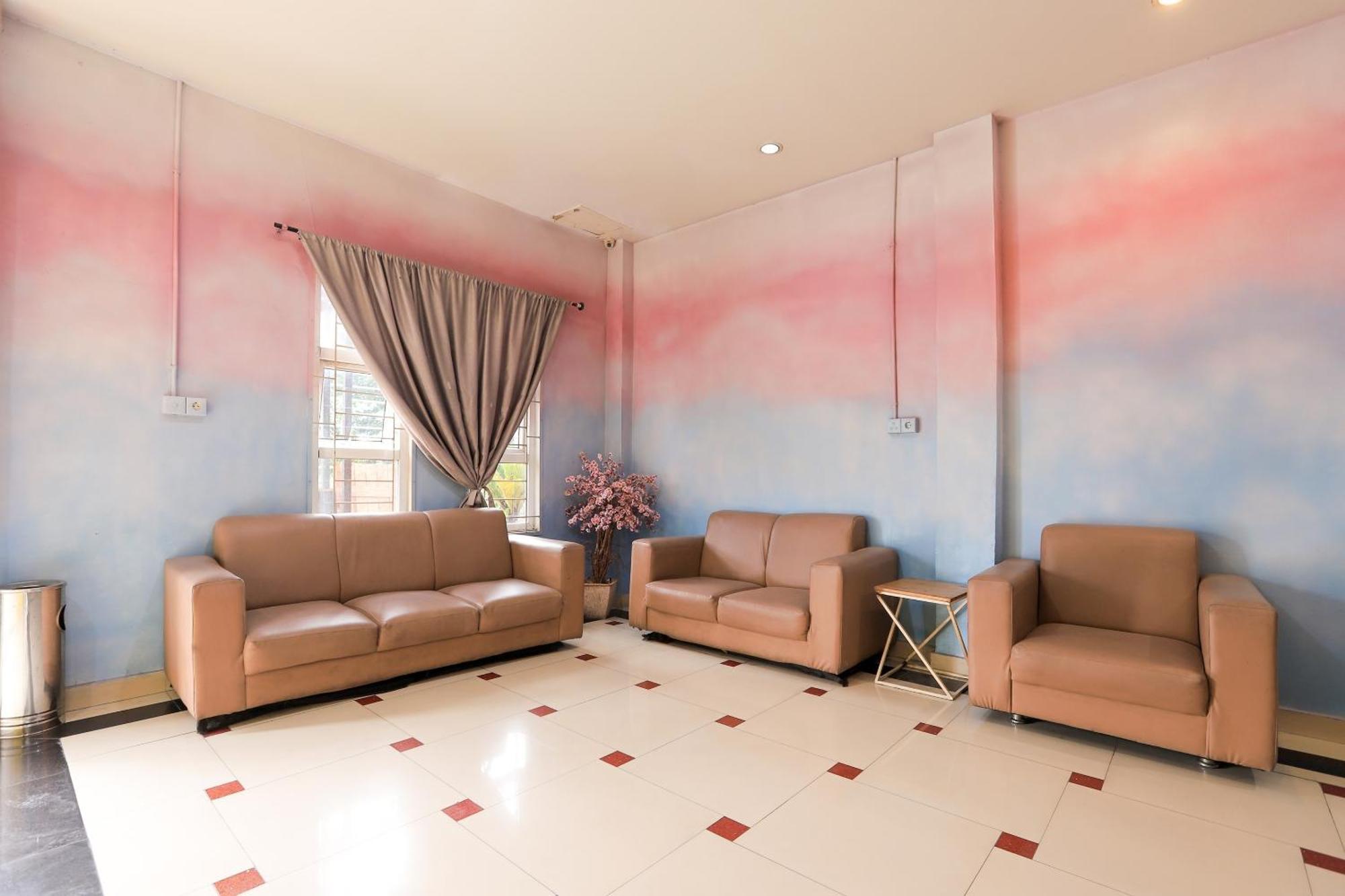 Oyo 90021 Tokidoki X Ah123 Residence Medan Esterno foto